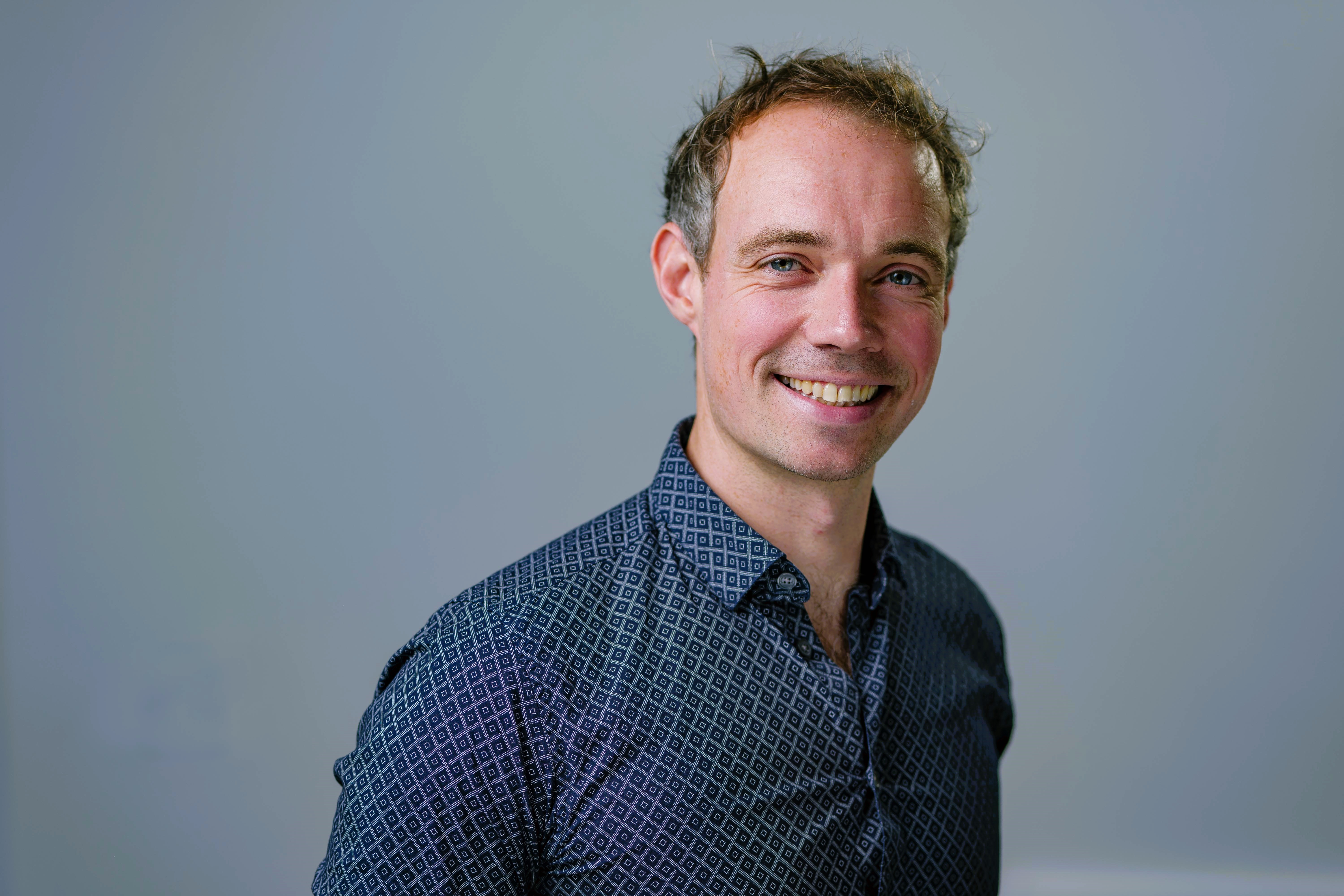 profile pic of Christopher Carr - Blockchain & Cryptography